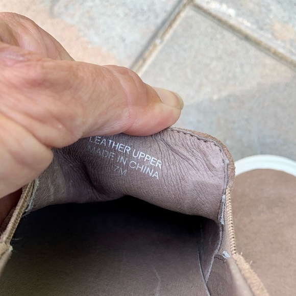 J/SLIDES Platform Cleo Taupe SUEDE SLIP ON Sz 7 Comfy! - Picture 13 of 13